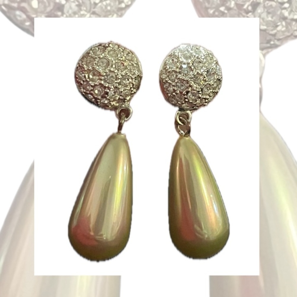 Vintage Elegant Silver-Tone and Cream Drop Earrings